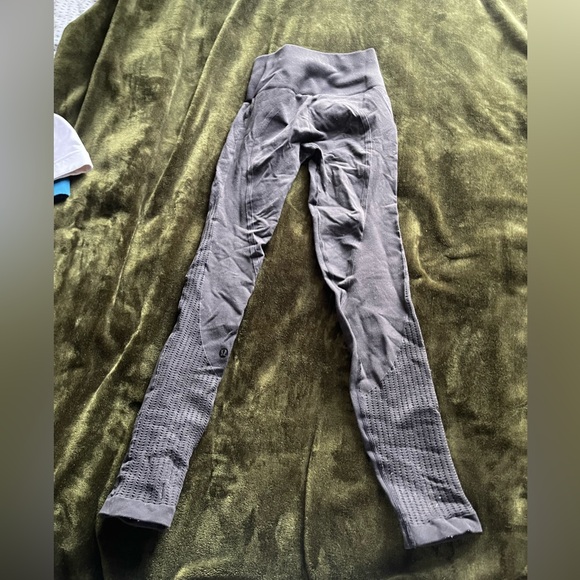 lululemon athletica Pants - Lululemon yoga pants
